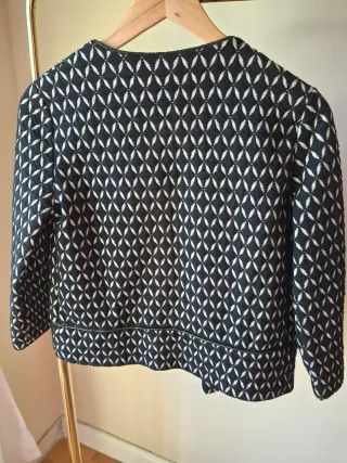 Chaqueta corta fiesta manga 3/4