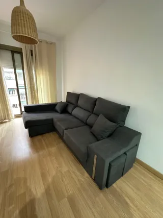 Sofá chaislongue - NUEVO A ESTRENAR