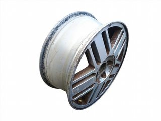 LLANTA FORD FOCUS BERLINA (CAP) 4M51GB