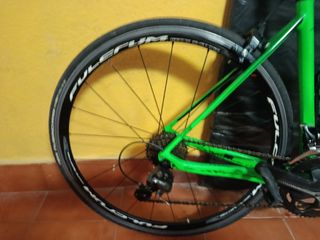 Bicicleta de carbono BOTTECHIA