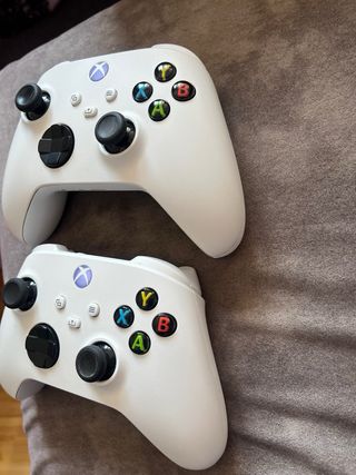 Mandos Xbox Series S/X Blancos