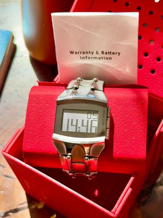 Reloj Diesel DZ2155 Plata y Rojo