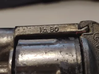 Revolver vintage Gonher metálico de juguete