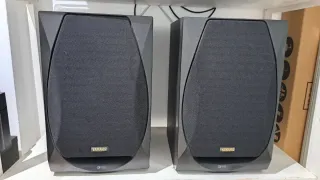 Altavoces Hi-Fi Yamaha Negros