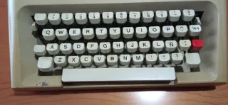 Máquina de escribir Olivetti Lettera 35 Vintage