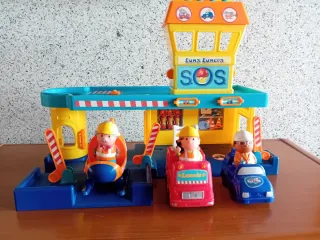 Garaje Juguete Lunnis con Figuras