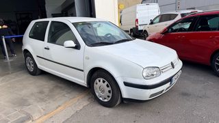 Volkswagen Golf 1.4 i año 2000 137000kms