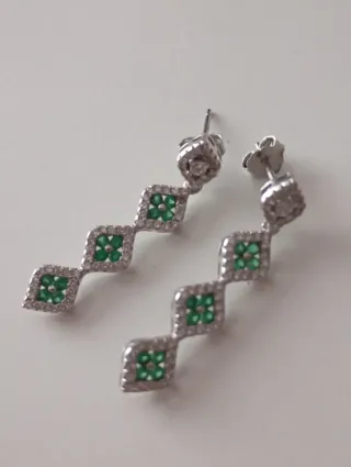 Pendientes largos plata esmeralda