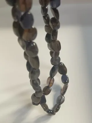 Antica collana pietre naturali di Ametrino