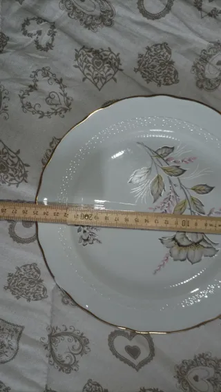 Tognana Royal: 1 Piatto Grande + 6 Piccoli