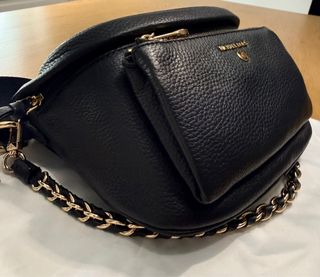 Riñonera Michael Kors Negra Piel