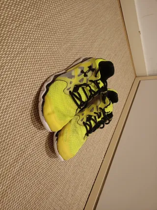 Zapatillas Under Armour Micro G Monza