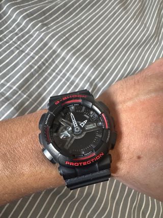 Reloj Casio G-Shock 5146 Negro/Rojo