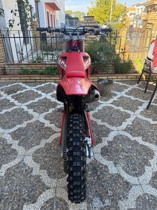 Moto GAS GAS MC 125 2022