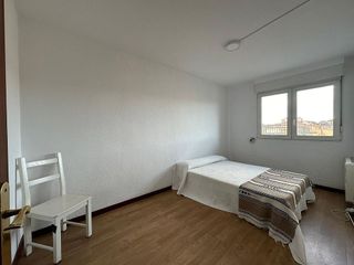 Piso en venta en Numancia - San Fernando en Santander