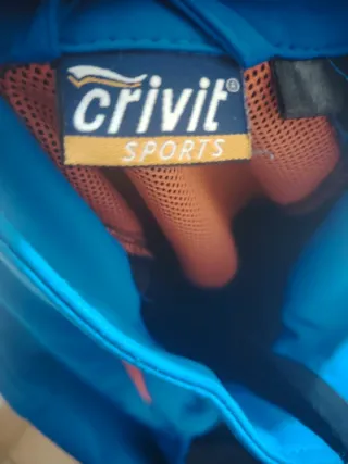 Giacca sportiva Crivit Sport blu e nera