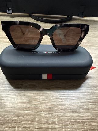 Gafas de sol Tommy Hilfiger Tortoise