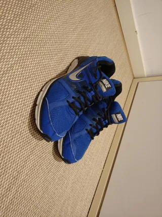 Nike Adonyne DS Zapatillas Deportivas Azul