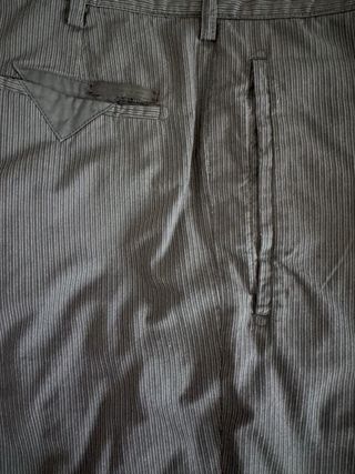 Pantalones Prada raya diplomática en marino/nefeo