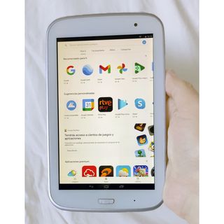 Tablet 7 pulgadas Hyundai T7 LEER