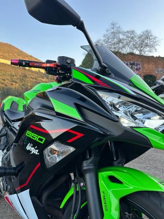 Kawasaki Ninja 650 A2