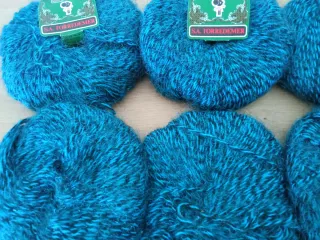6 Ovillos Torredemer Dore Azul/Negro