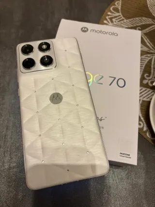 Motorola Edge 70 Edición limitada Swarovski