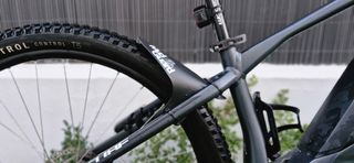 Bicicleta Eléctrica Cube Hybrid One 500