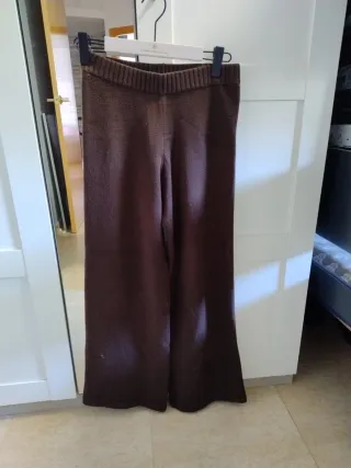 Lote de pantalones de chándal para mujer.