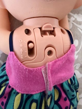 Muñeca Baby Alive habla en español