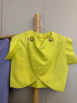 Conjunto pantalón y top estampado