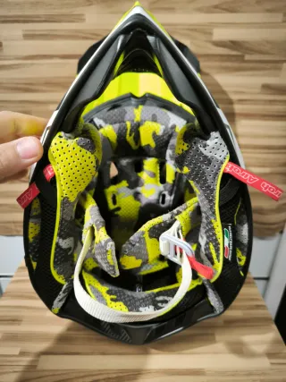 Casco Motocross Airoh Aviator Amarillo