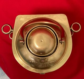 Farol de tope de barco (Masthead)