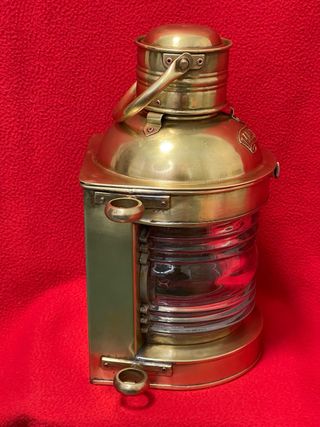 Farol de tope de barco (Masthead)