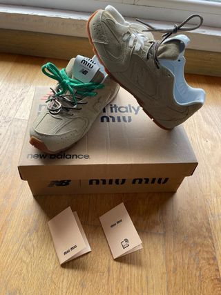 Sneakers New Balance x Miu Miu Beige