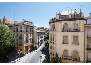 Ático en alquiler en San Matías - Realejo en Granada
