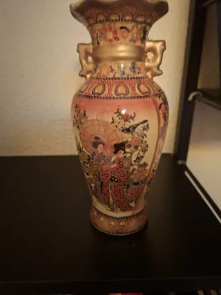 Figuras porcelana  estilo chino.