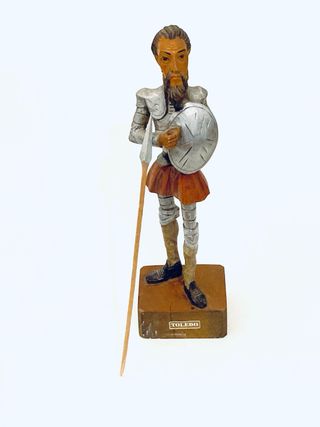 Figura Quijote madera y expositor de abrecartas