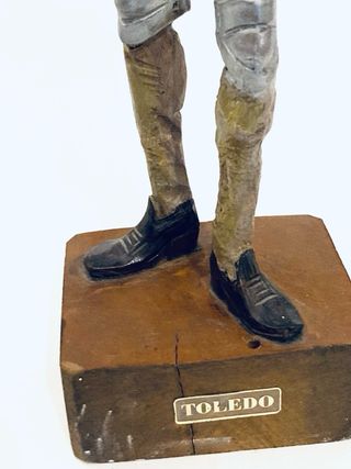 Figura Quijote madera y expositor de abrecartas