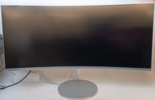 OMEN X Cubico Gaming PC + Monitor Samsung Curvo