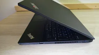 Lenovo ThinkPad T15 i7-10510U 24GB RAM 256 GB SSD