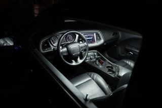 Dodge Challenger SXT AWD