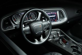 Dodge Challenger SXT AWD