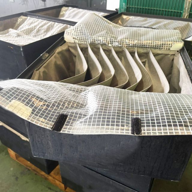 Lote 240 Cajas Bacs Negras 50x60x34,5 cm Usadas