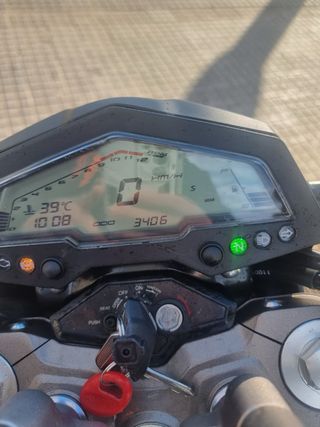 Moto Zontes 125cc Negra - 3000km