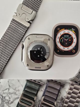 iPhone 13 Pro-Max Verde e Apple Watch Ultra Titanio