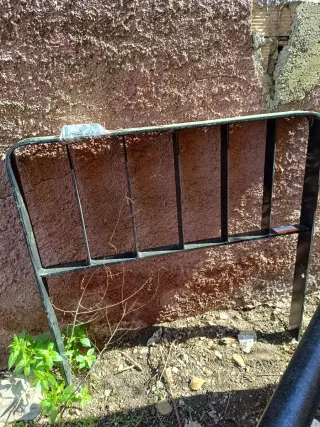 Soporte metálico de carga