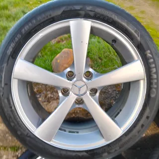 4 Llantas Mercedes 17