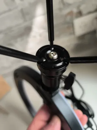 Aro de luz LED con trípode