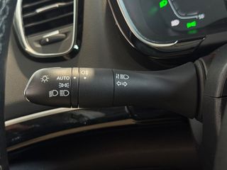 Renault Espace ZEN 1.8TCE 225CV EDC.- " 7 PLAZAS ".- " NACIONAL ".- " MUY EQUIPADO ".-" GARANTÍA CON COBERTURA EUROPEA ".-